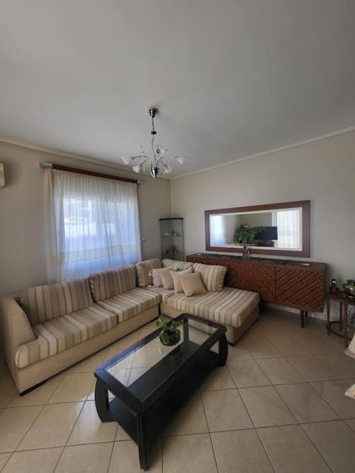 Konstanz Apartment Markópoulon エクステリア 写真